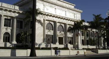 Ventura City Hall Gets Facelift
